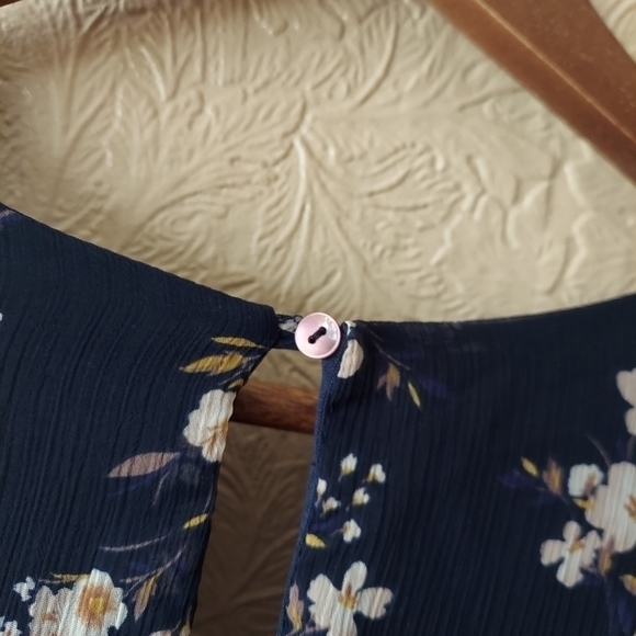 Lush Blue Floral Maxi Dress With Slit Sheer Sleeves Sz Small - Picture 7 of 11